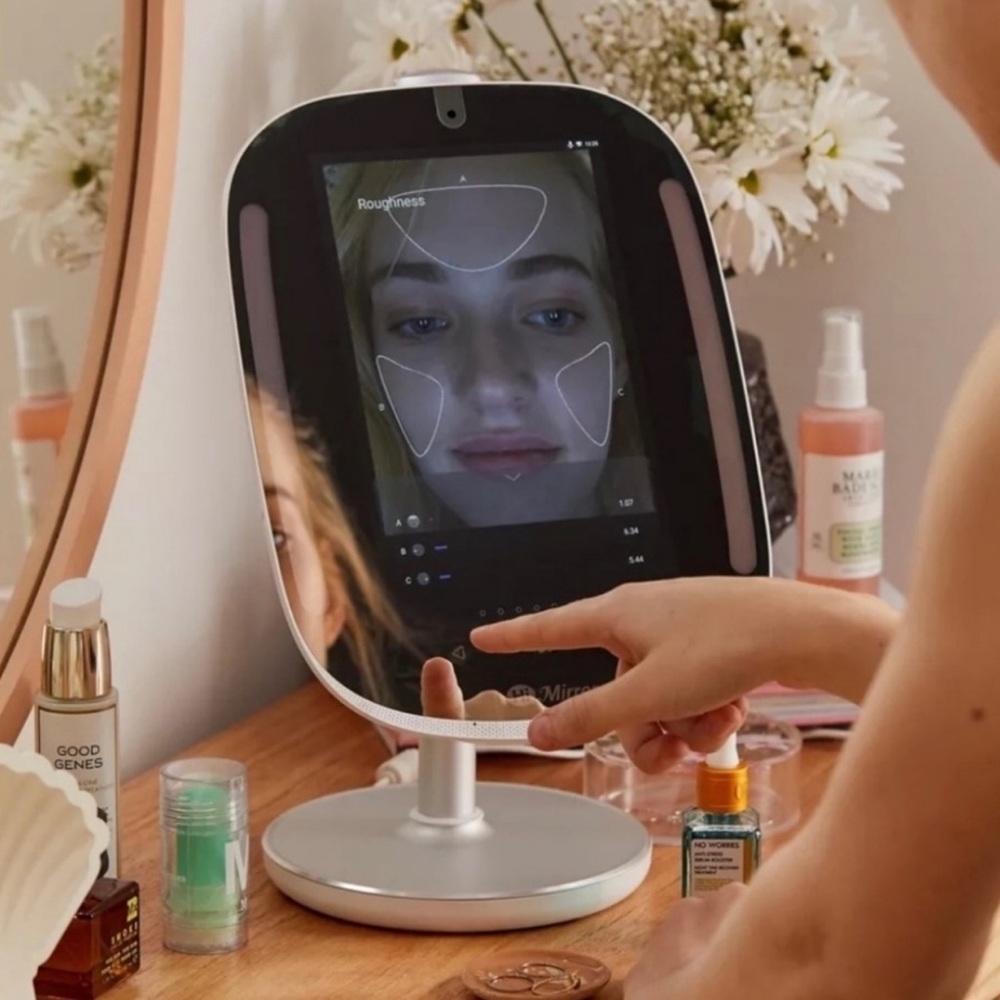 HiMirror Advanced Beauty Mirror